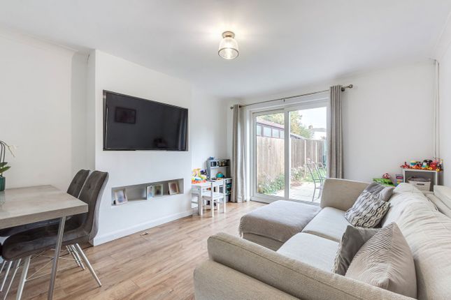 17, Kirkland Close, Sidcup photo 2