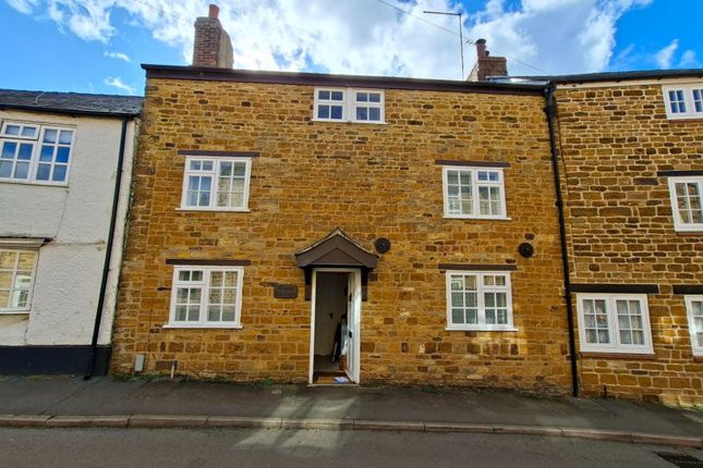 4-bed house on 7, Newlands, Northampton, £400,000