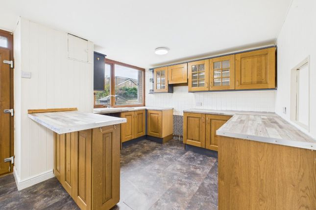 58, West Royd, Bradford photo 4
