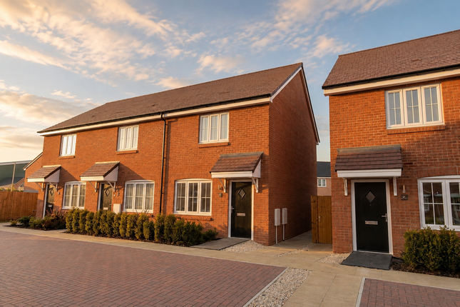 2-bed house on 105, Mason Road, Bedford, £325,000