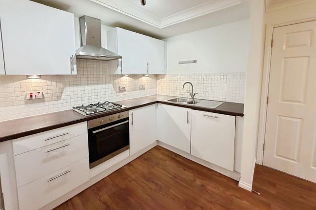Flat 12, 141, Marina Road, West Lothian, Scotland photo 3