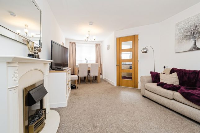 Apartment 30, Tythe Court, 141, White Hart Lane, Romford photo 3