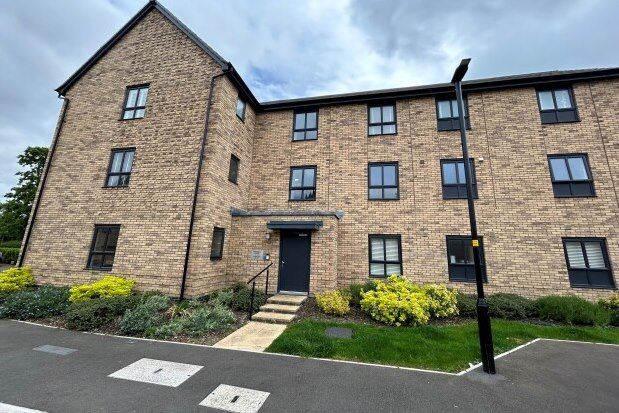 Flat to rent in Monument House, Swindon