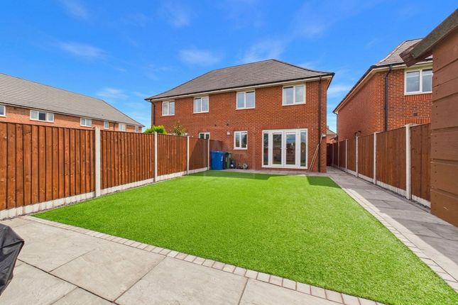57 Cheddington Crescent, Warrington photo 3