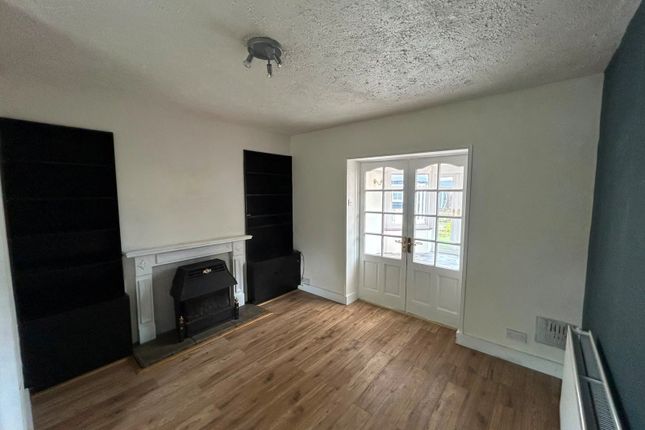 15, St. Leonards Avenue, Selby photo 2