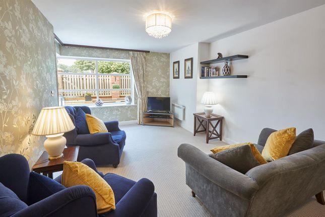 Flat for sale in Chubb Hill Road, Whitby