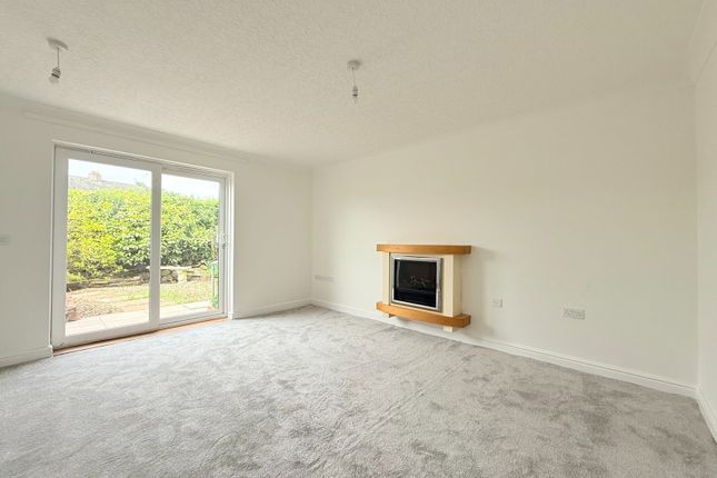22, Fell View Close, Wigton photo 2
