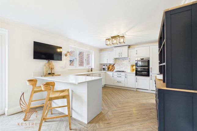 2, Tippler Drive, Wakefield photo 2
