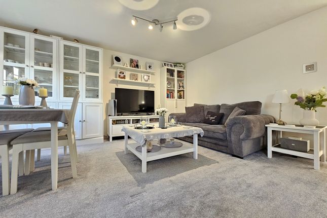 15, Robinson Court, Reading photo 4