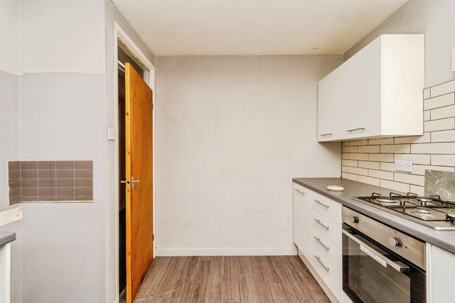 Flat 8, Ridgeway Court, Bentley Road North, Walsall photo 3
