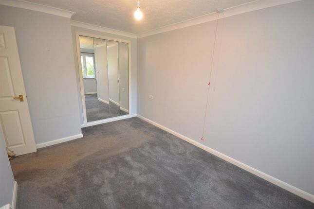 Flat 12, Victoria Court, Railway St,, Braintree, Essex photo 4