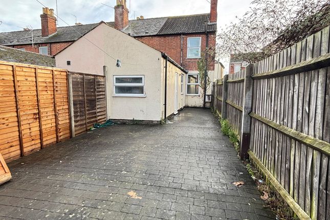 1 Belgrove Terrace, Gloucester photo 3