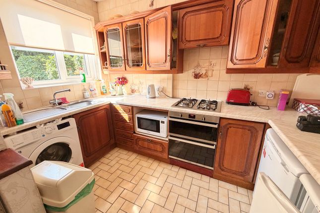 274, Becontree Avenue, Dagenham photo 5