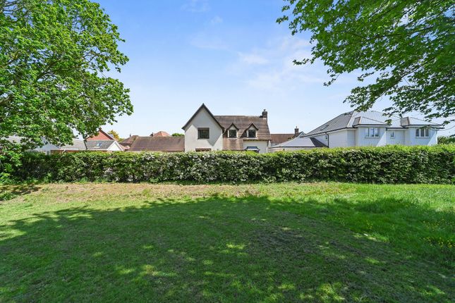 3, Borges Gardens, Colchester photo 3