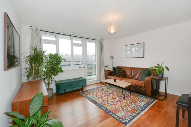 Flat for sale in Marden Square, Bermondsey