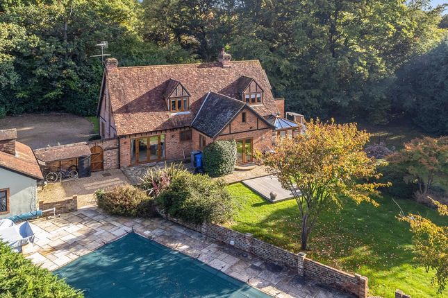 Deep Hollow, Golden Ball Lane, Maidenhead photo 4