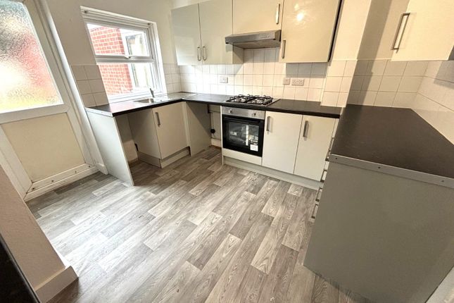 Luton Road, Kent photo 2