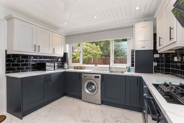 12, Rosehill Drive, Glasgow photo 4
