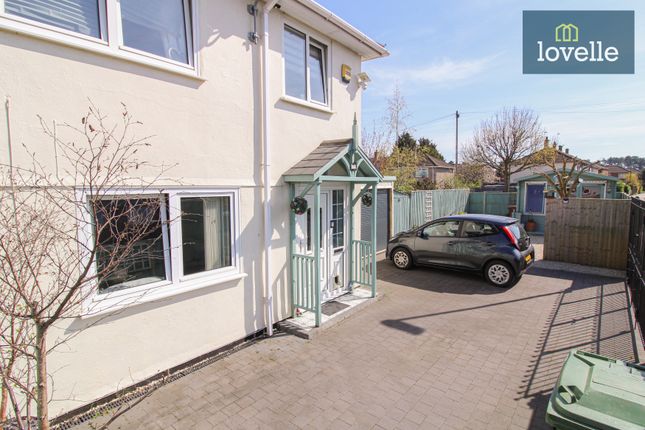 7, Watford Avenue, Grimsby photo 4