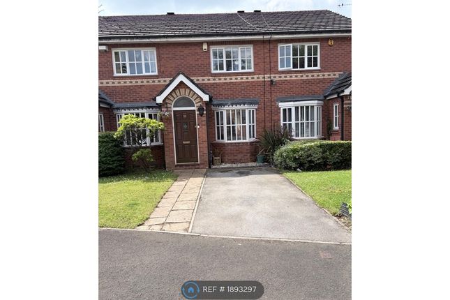 Petworth Close, Manchester photo 2