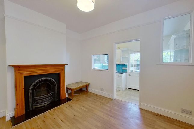 Flat to rent in Tranmere Road, London