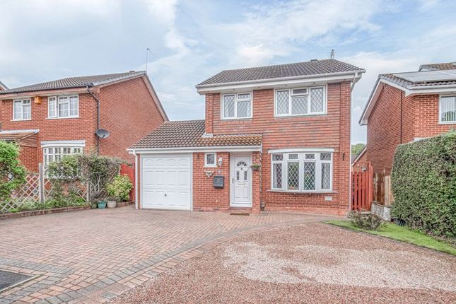 Detached house for sale in Milford Close, Walkwood, Redditch.