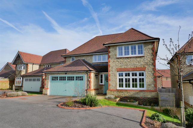 Thumbnail Detached house for sale in Acorn Lane, Calne
