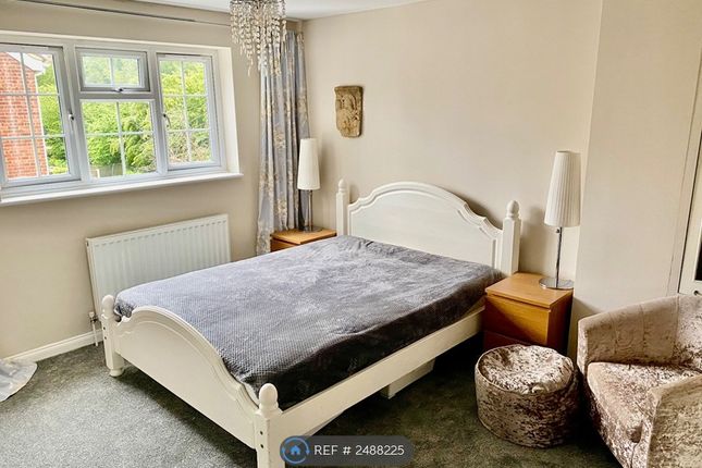Bedroom 3 Master Suite