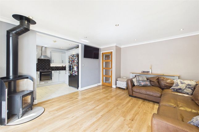 1, Burr Hill Lane, Woking photo 3