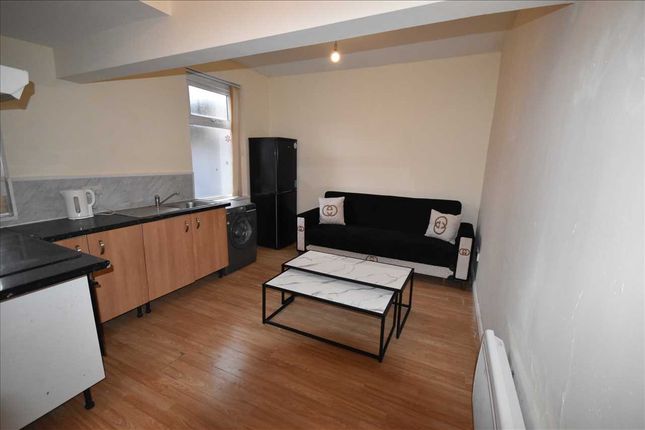 Thumbnail Flat to rent in Flat 1, 578 Hyde Road, Manchester