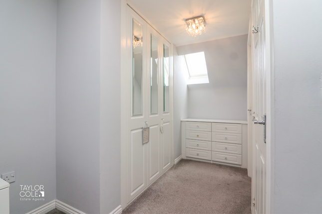 Town house for sale in Russell Close, Wilnecote, Tamworth