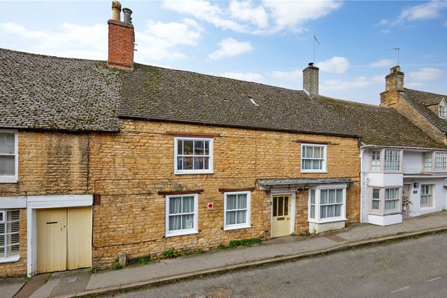 Terraced house for sale in Market Street, Chipping Norton, Oxfordshire