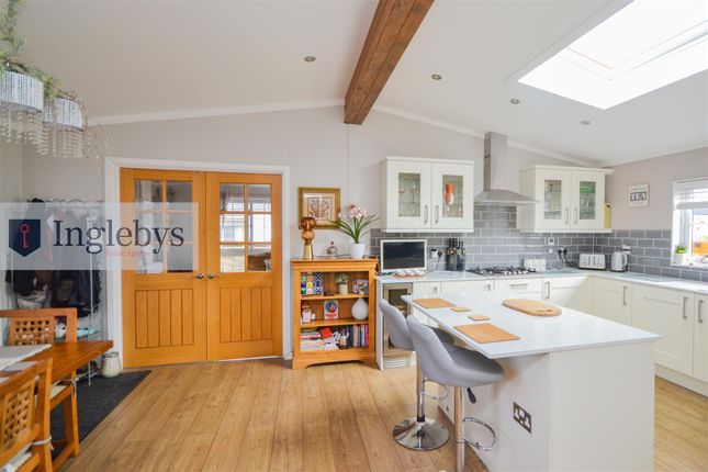 203, Hazelgrove Residential Park, Milton Street, Saltburn-By-The-Sea photo 5