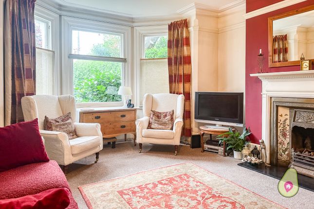 Flat for sale in Henley Road, Caversham
