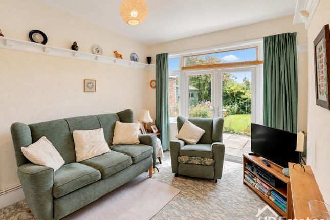 80, Shanklin Drive, Nuneaton photo 3