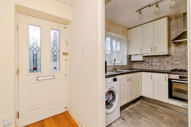 73, Delamere Drive, Walsall photo 3