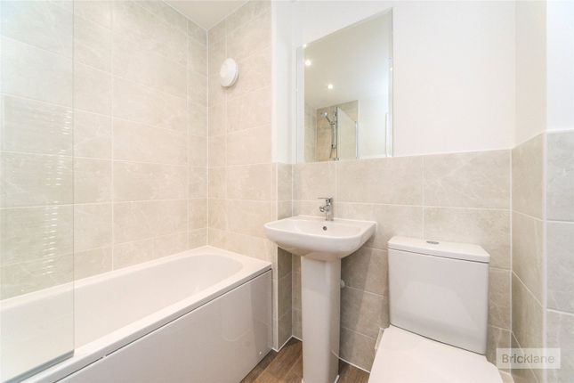 33, Funnell Drive, Pevensey photo 5