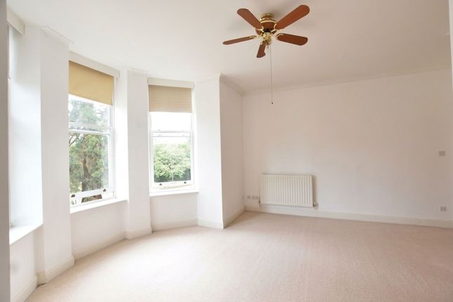 Flat 6 Prospect House, Grove Close, Epsom, Epsom photo 4