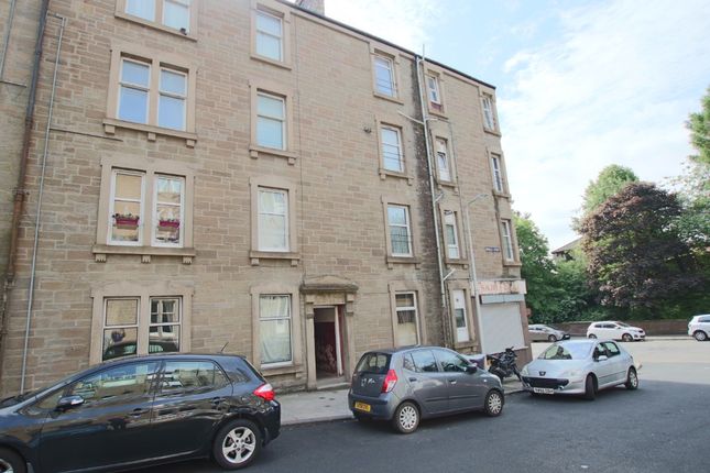 Thumbnail Flat to rent in Sibbald Street, East End, Dundee