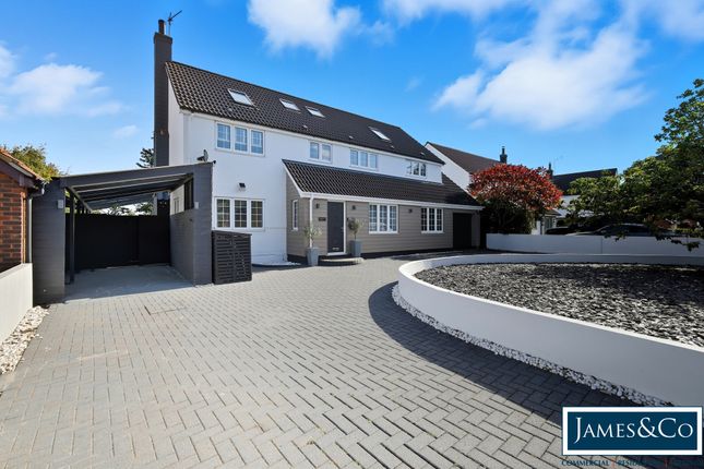 71, Godfrey Way, Dunmow photo 4