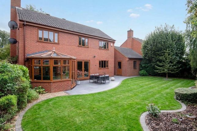 26 Clarke Court, Northampton photo 4