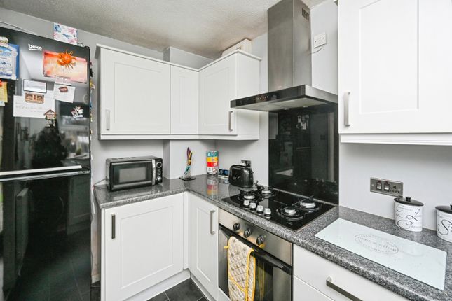 39, Gleneagles Drive, Nottingham photo 4