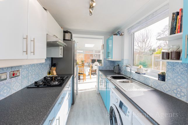 11, Shrublands Way, Great Yarmouth photo 5