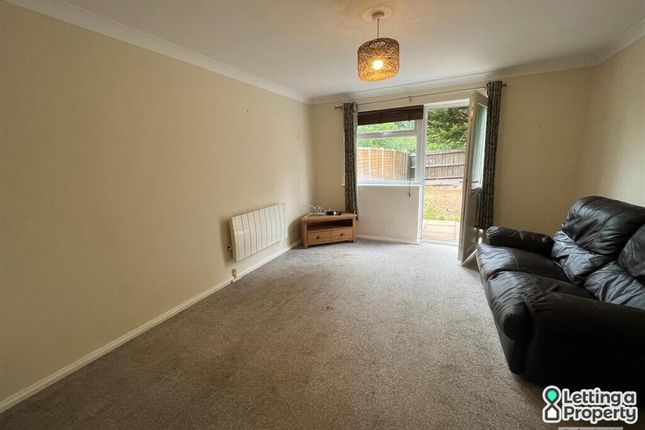 71, Swift Close, Letchworth Garden City photo 2
