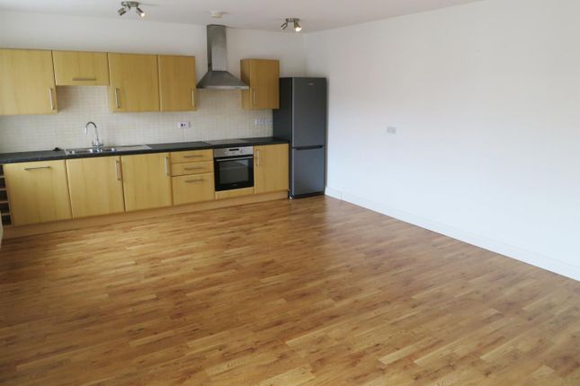5, Dunsters Court, Bury photo 3