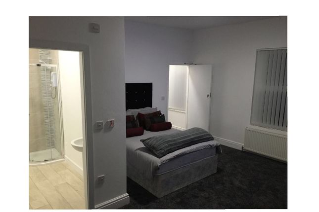 Room to rent in Bowden Road, Garston