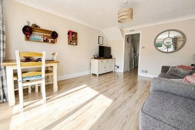 82, Yorkshire Place, Bracknell photo 4