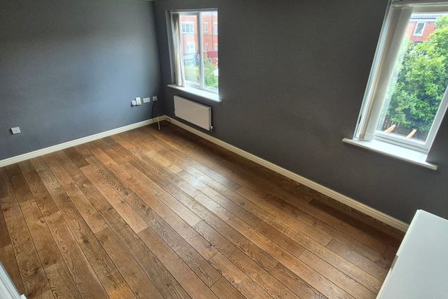 213, Sanderson Villas, Gateshead photo 5