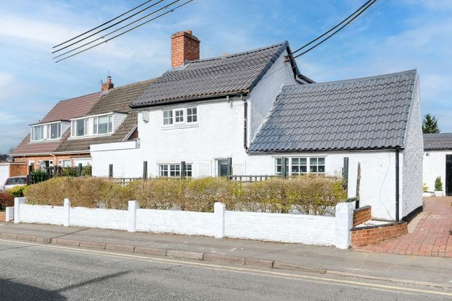 Thumbnail Detached house for sale in Golden Cross Lane, Catshill, Bromsgrove