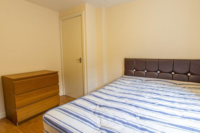 2, 11, Northcote Street, Cardiff photo 4
